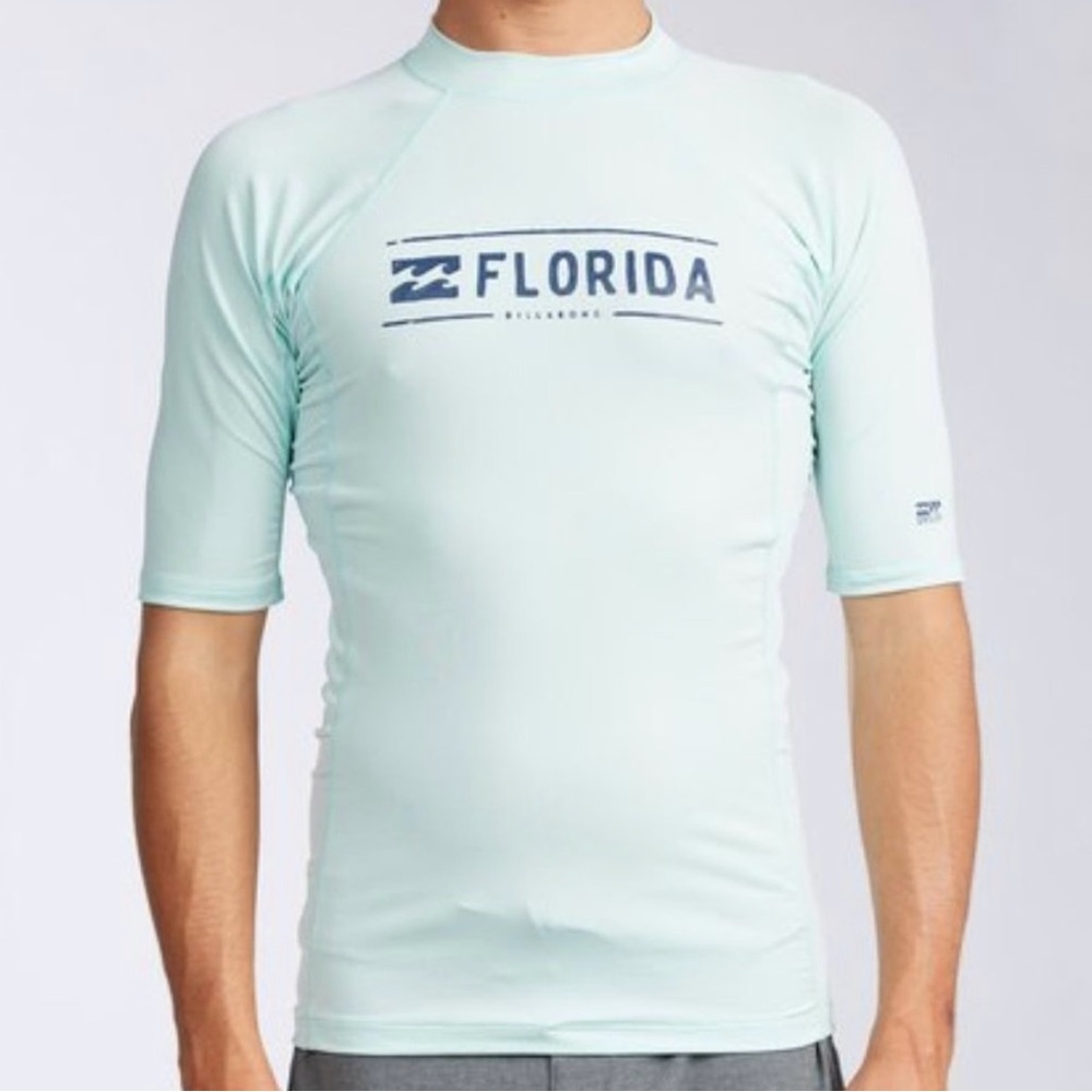 🌊 Billabong Rash Guard Swim Shirt 🌊